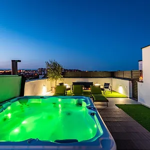 Panorama Deluxe Apartment
